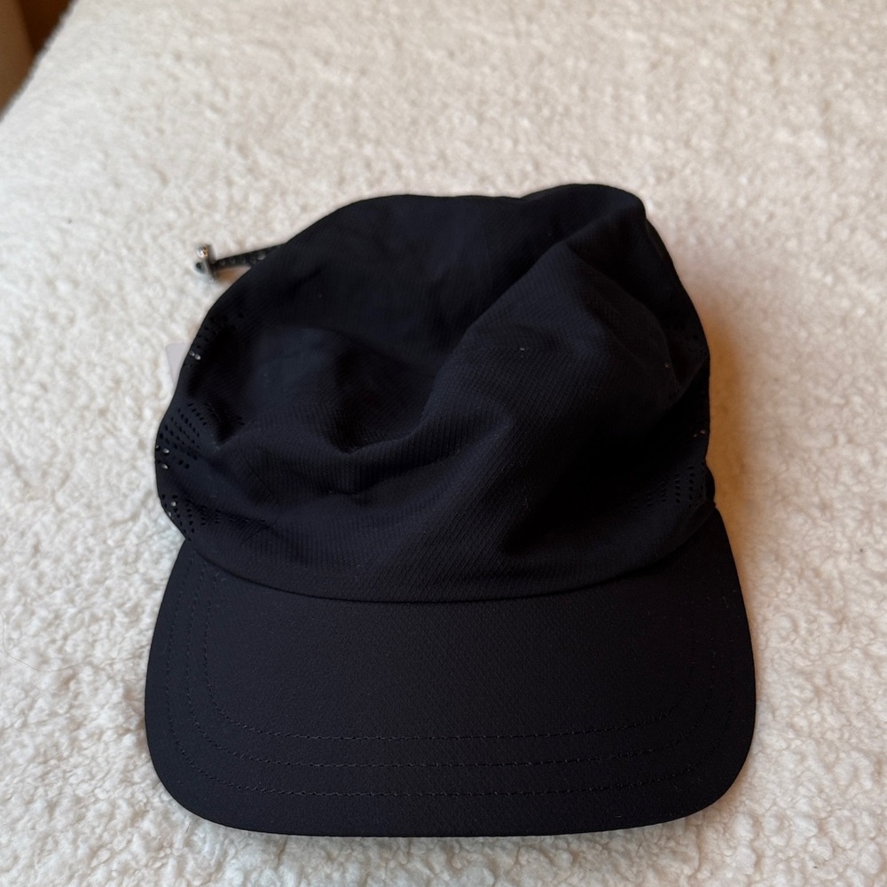 Athleta Black Adjustable Performance Cap NWT - image 1
